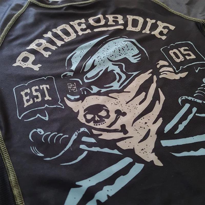 PRIDE OR DIE ''pirate'' RASHGUARD - BLACK